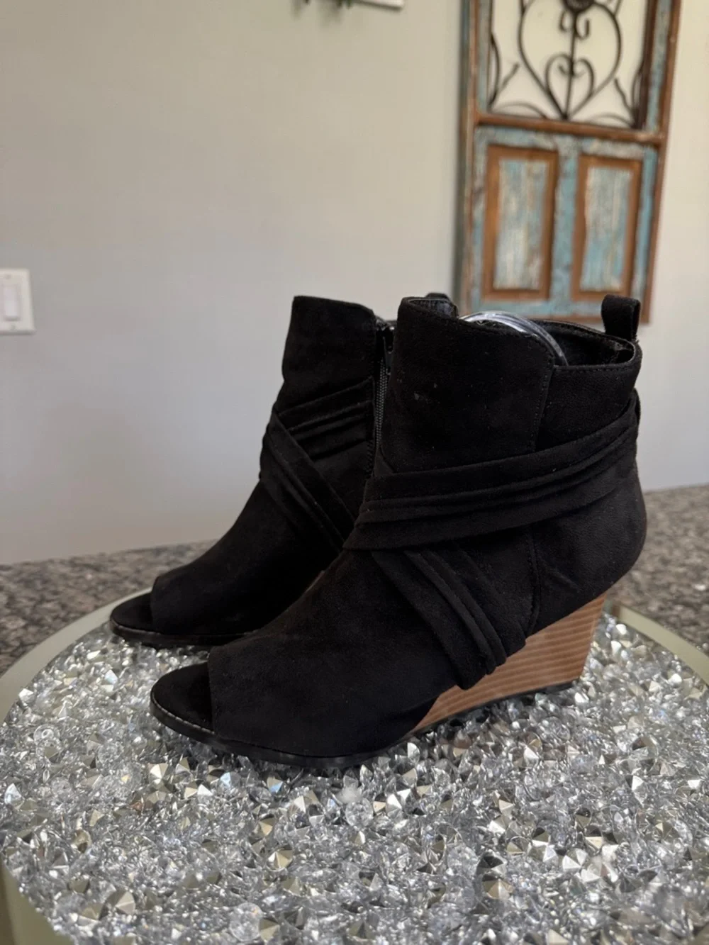 Journee Collection Black faux Suede Peep-Toe Wedge Booties 7.5